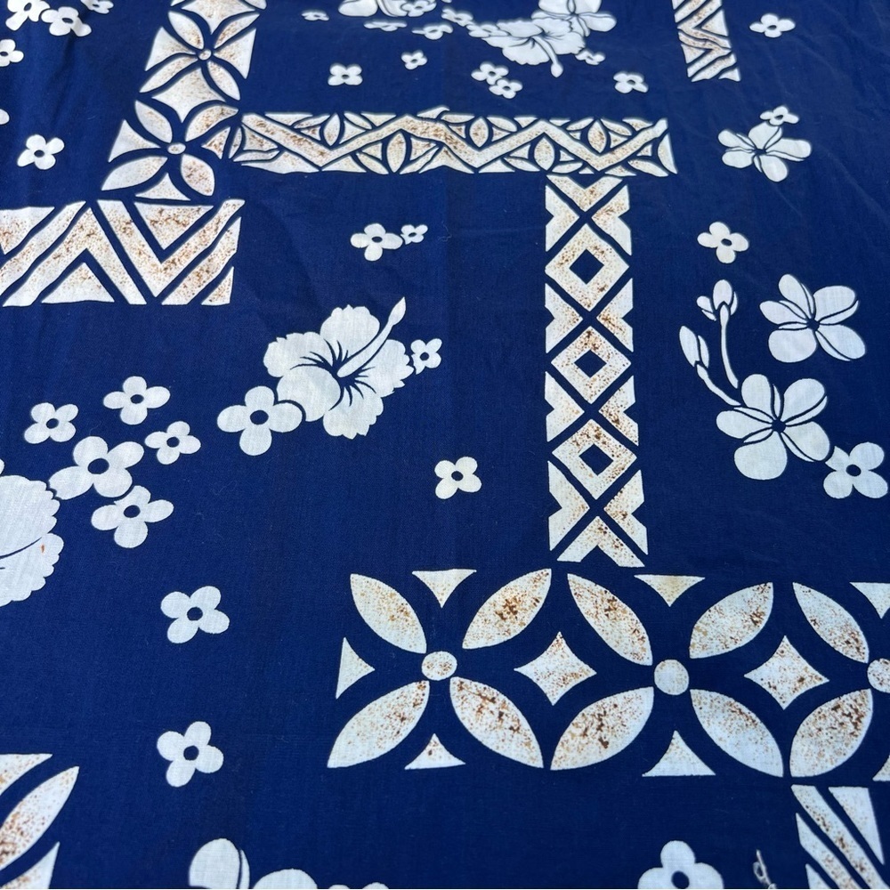 Hawaiian Fabric Cotton Hibiscus Plumeria Tapa Sewing 36” x 2.05 Yards Japan